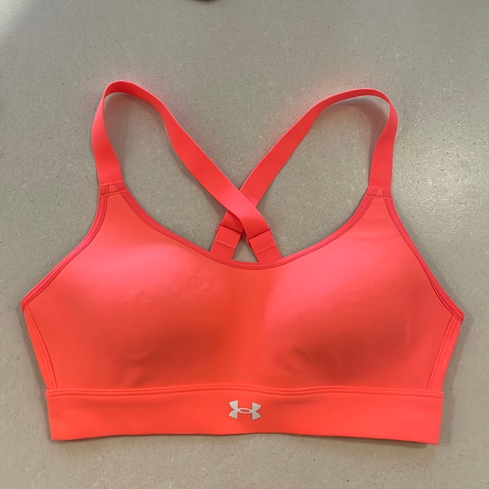 Under armour sports bra size small